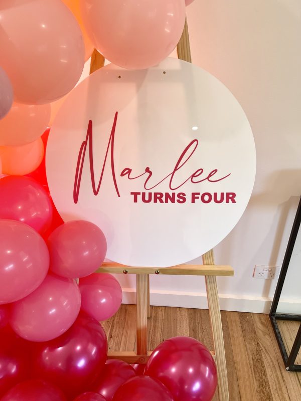 Basic Balloon Welcome Sign Package